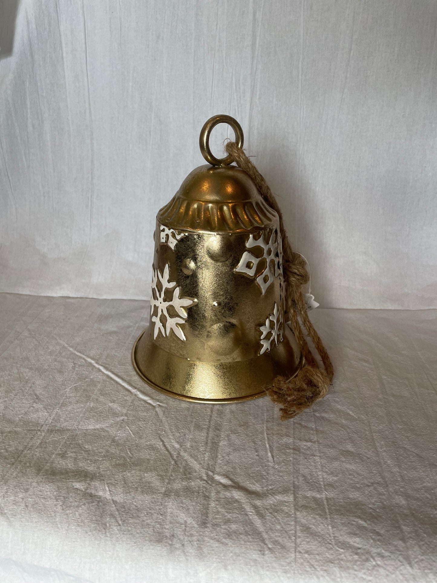 Sm Gld Metal Bell w/Sflakes